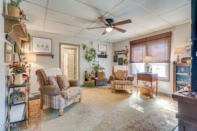 208 Collins Road, Jonesville, VA 24263