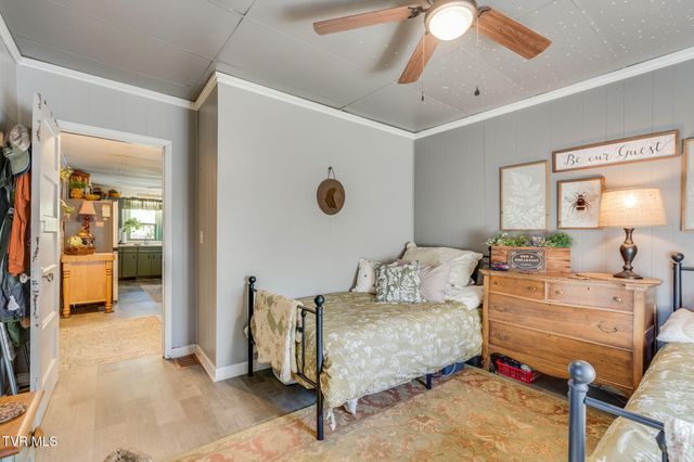 208 Collins Road, Jonesville, VA 24263