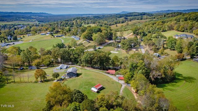 208 Collins Road, Jonesville, VA 24263