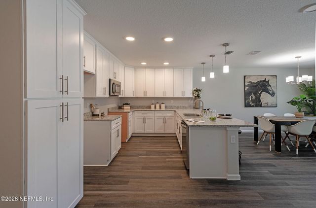 1216 CROWN Drive, Jacksonville, FL 32221