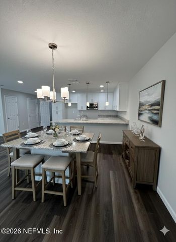 1216 CROWN Drive, Jacksonville, FL 32221