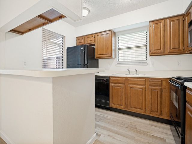1200 Harwell Drive 1910, Arlington, TX 76011