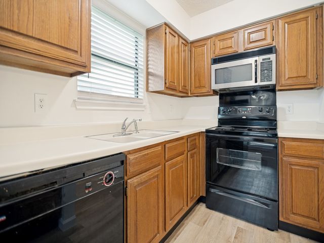 1200 Harwell Drive 1910, Arlington, TX 76011