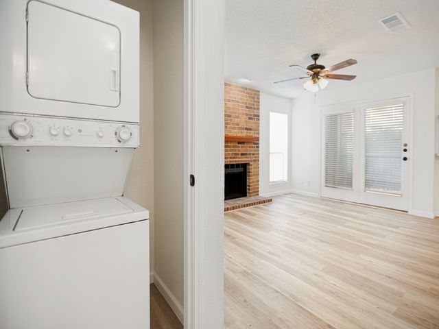 1200 Harwell Drive 1910, Arlington, TX 76011