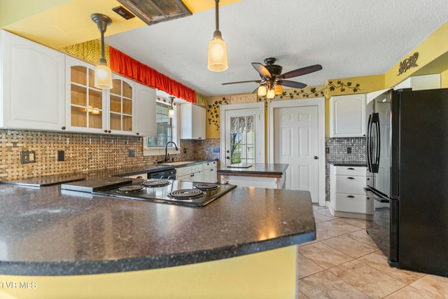 1417 Upland Avenue, Greeneville, TN 37743