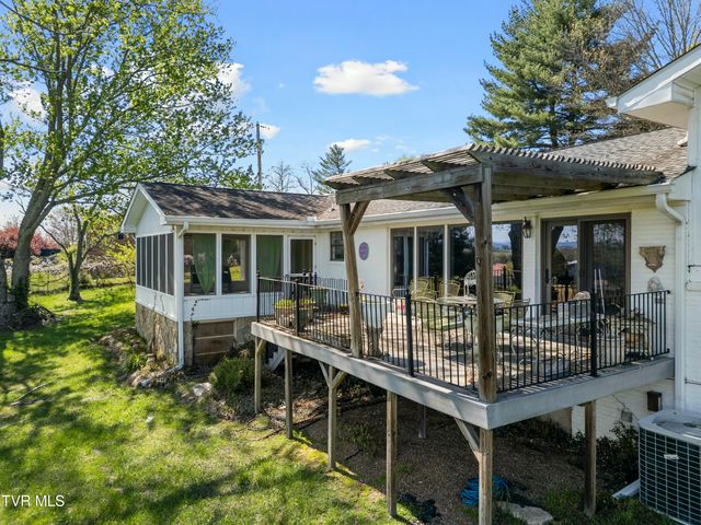 1417 Upland Avenue, Greeneville, TN 37743