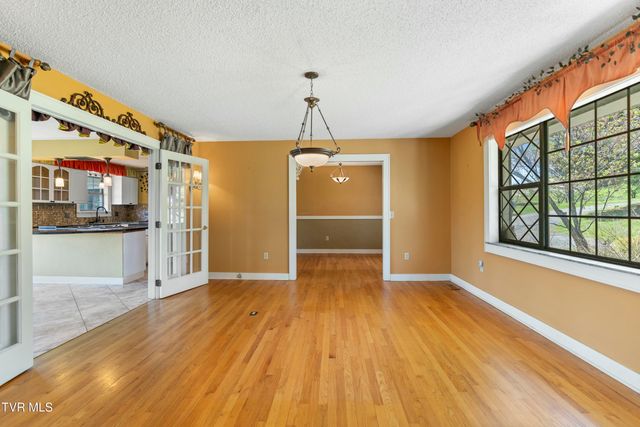 1417 Upland Avenue, Greeneville, TN 37743