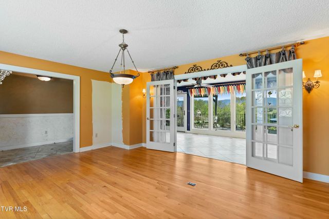 1417 Upland Avenue, Greeneville, TN 37743