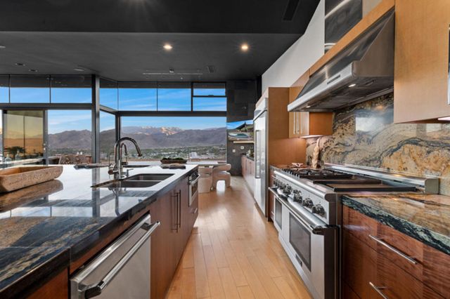 48710 Paisano Road, Palm Desert, CA 92260