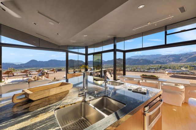 48710 Paisano Road, Palm Desert, CA 92260