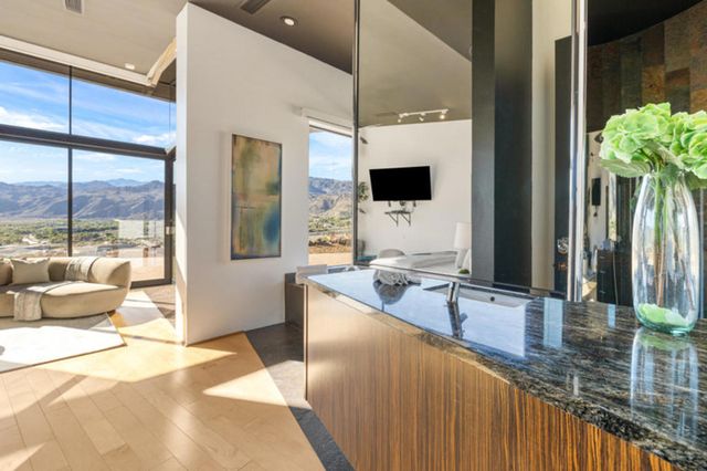 48710 Paisano Road, Palm Desert, CA 92260