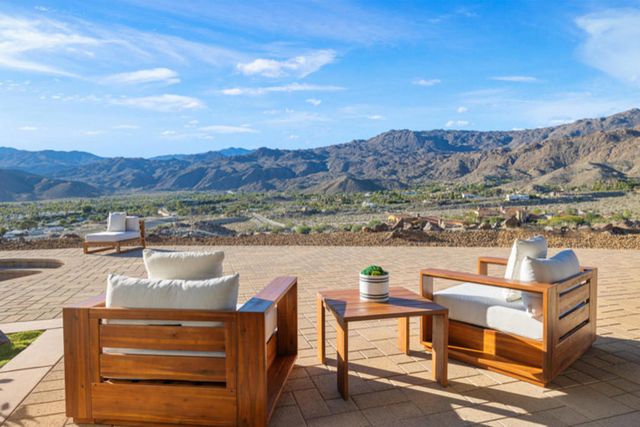 48710 Paisano Road, Palm Desert, CA 92260