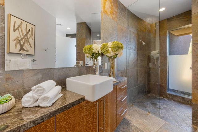 48710 Paisano Road, Palm Desert, CA 92260