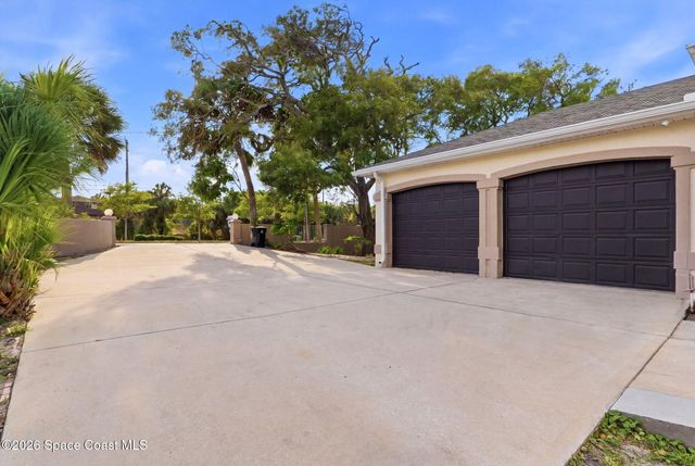 5075 Dixie Highway NE, Palm Bay, FL 32905