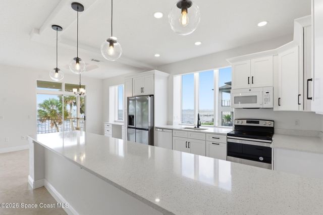 5075 Dixie Highway NE, Palm Bay, FL 32905
