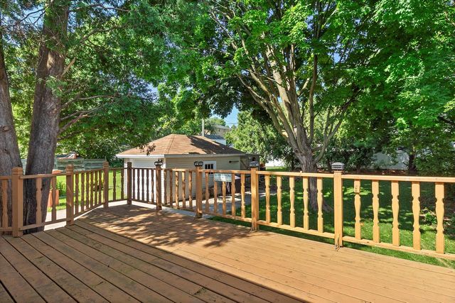 2177 S 92nd STREET, West Allis, WI 53227