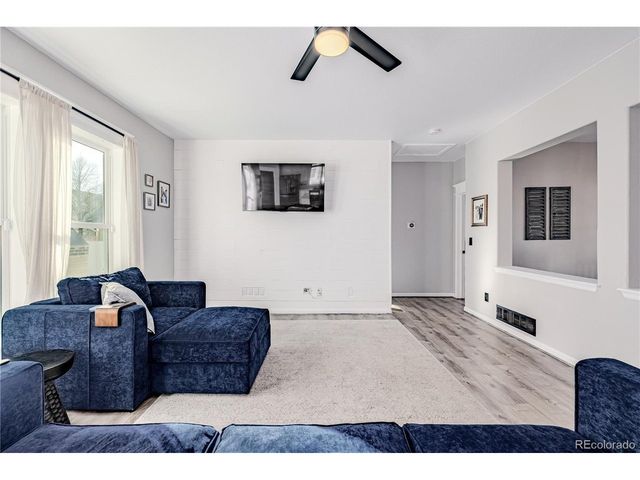 5106 Dvorak Cir, Frederick, CO 80504