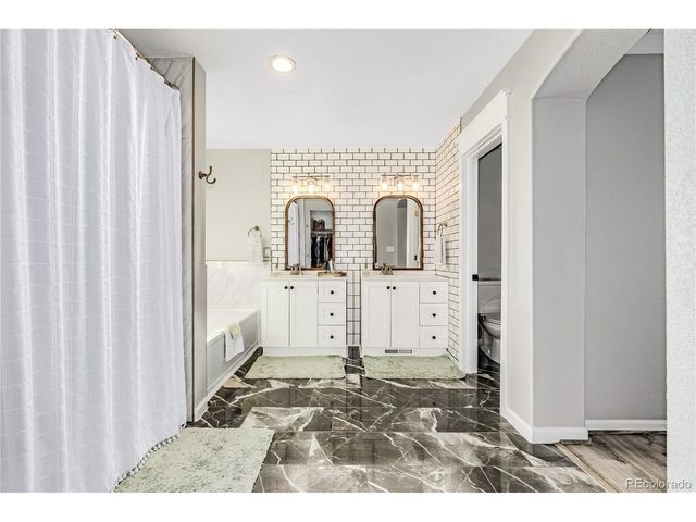 5106 Dvorak Cir, Frederick, CO 80504