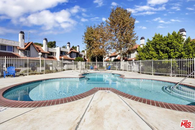 12330 Osborne Street 77, Pacoima (los Angeles), CA 91331