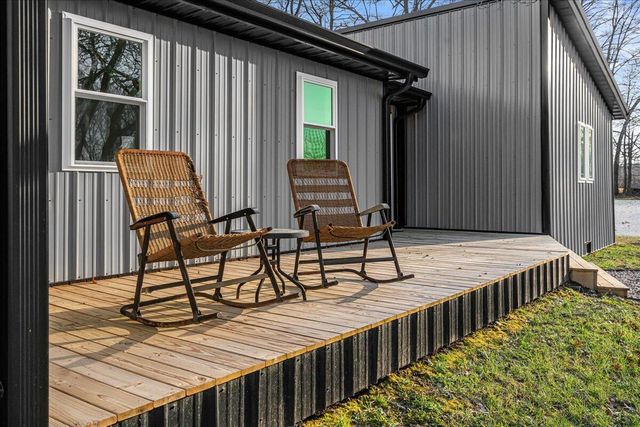 105 Karin Dr, Stanton, KY 40380