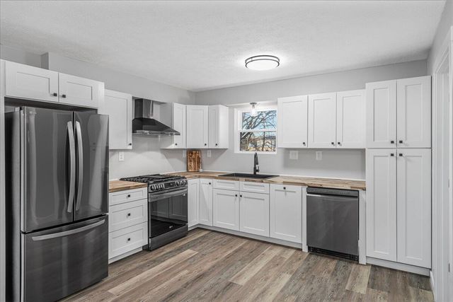 105 Karin Dr, Stanton, KY 40380