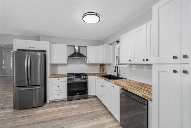 105 Karin Dr, Stanton, KY 40380