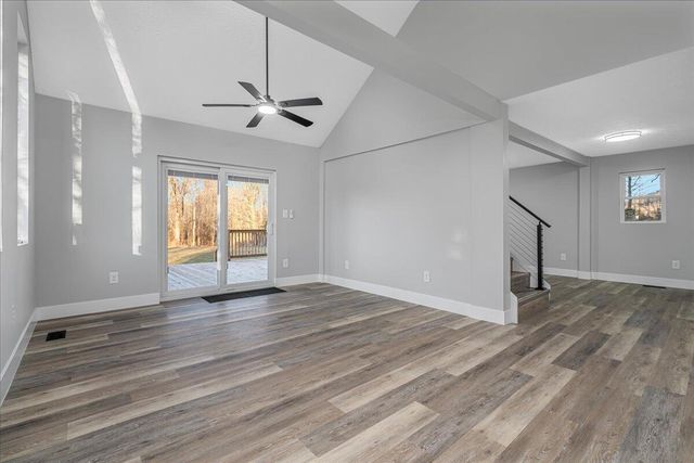 105 Karin Dr, Stanton, KY 40380