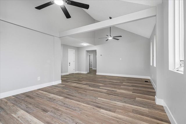 105 Karin Dr, Stanton, KY 40380