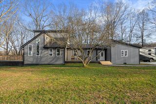 105 Karin Dr, Stanton, KY 40380