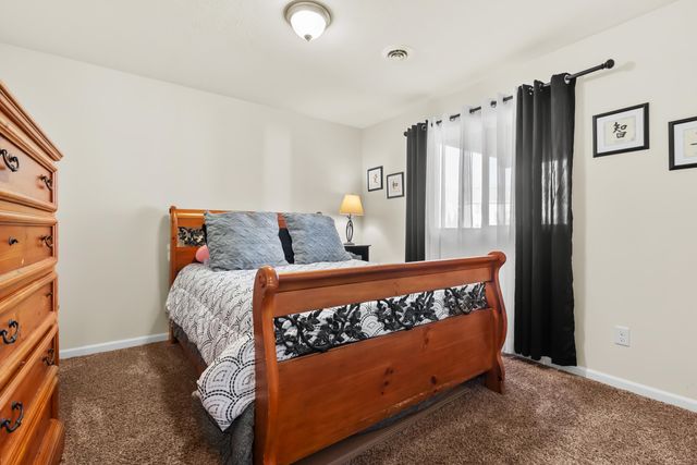 25 Winchester Court, Wayland Twp, MI 49344
