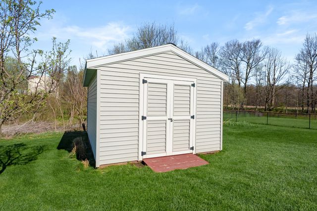 25 Winchester Court, Wayland Twp, MI 49344