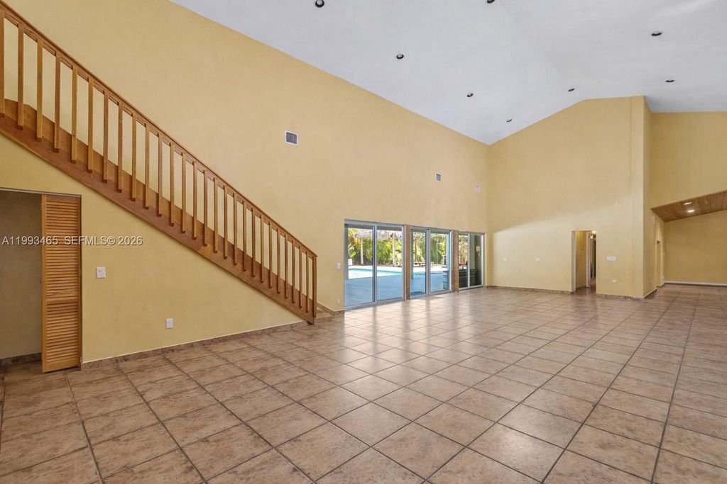 Image 18 of property listing at 7997 SW 76th Avenue, Miami, FL 33143
