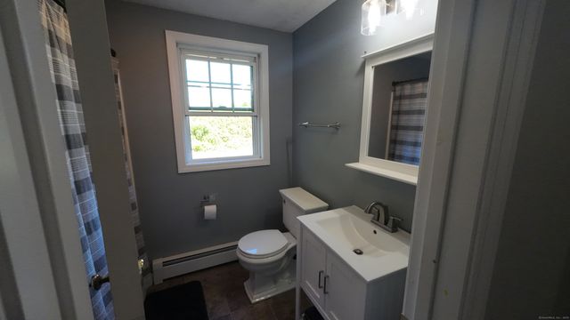 253 East Road, East Windsor, CT 06016