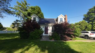 253 East Road, East Windsor, CT 06016