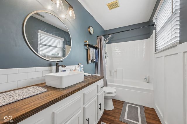 536 Waterford Way, Danville, IN 46122
