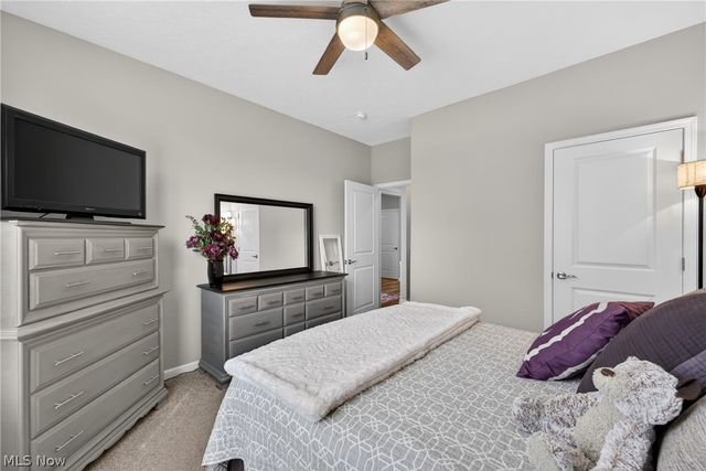 7802 Hunting Lake Drive, Painesville, OH 44077