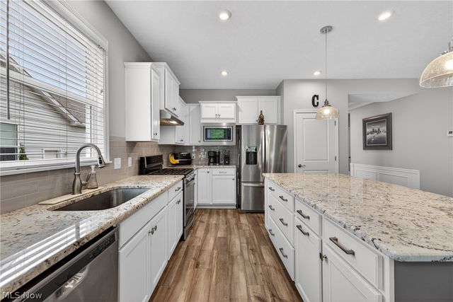 7802 Hunting Lake Drive, Painesville, OH 44077