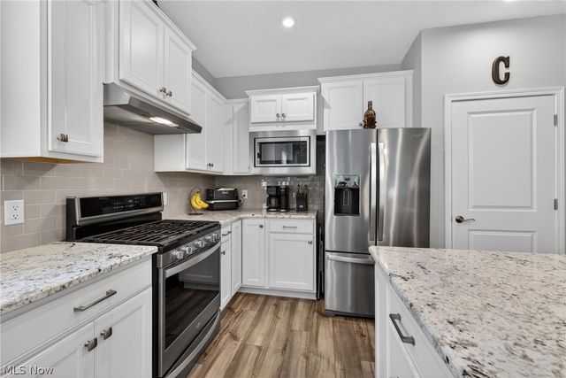 7802 Hunting Lake Drive, Painesville, OH 44077
