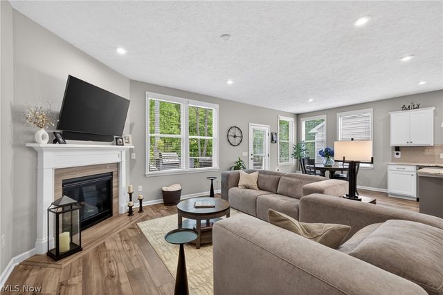 7802 Hunting Lake Drive, Painesville, OH 44077