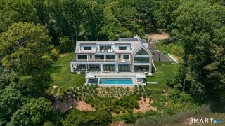19 Beachside Common, Westport, CT 06880