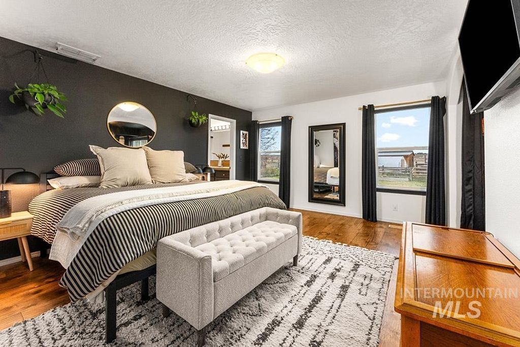 5600 W Beacon Light Rd, Eagle, ID 83616 photo 10
