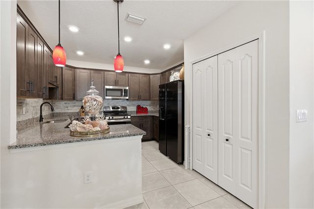 6140 Spicewood Lane, Vero Beach, FL 32966