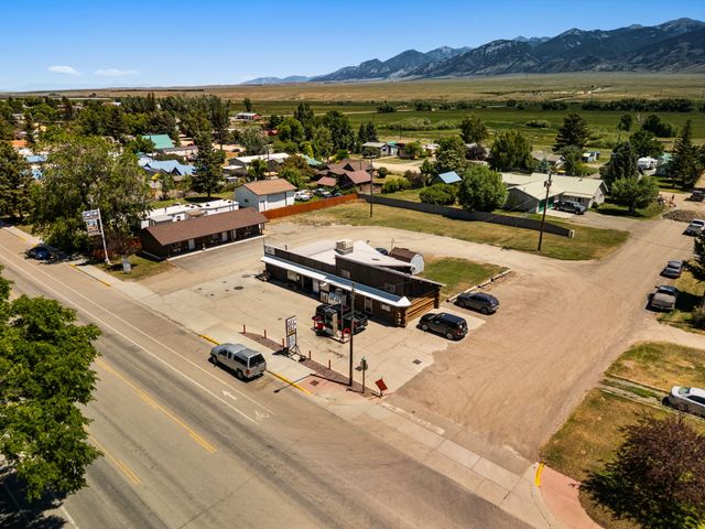 323 &325 S Main Street, Twin Bridges, MT 59754 property photo