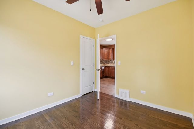 1404 N 36th Avenue, Melrose Park, IL 60160