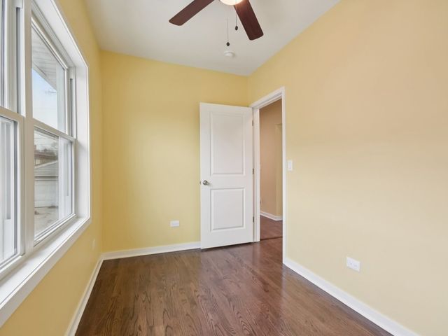 1404 N 36th Avenue, Melrose Park, IL 60160