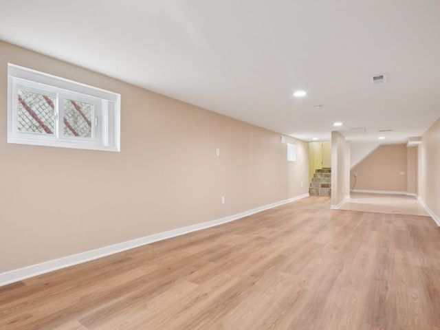 1404 N 36th Avenue, Melrose Park, IL 60160