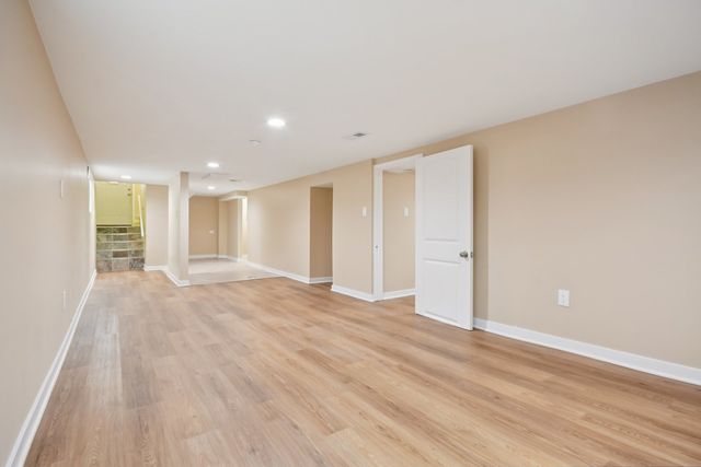 1404 N 36th Avenue, Melrose Park, IL 60160