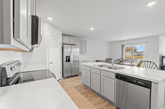 518 Sugar Pine Dr., Conway, SC 29526