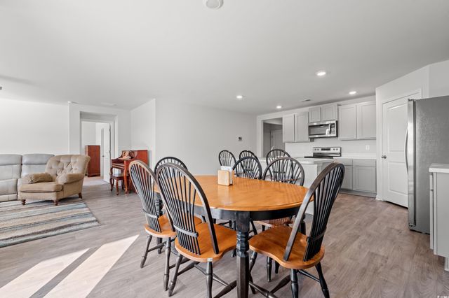 518 Sugar Pine Dr., Conway, SC 29526