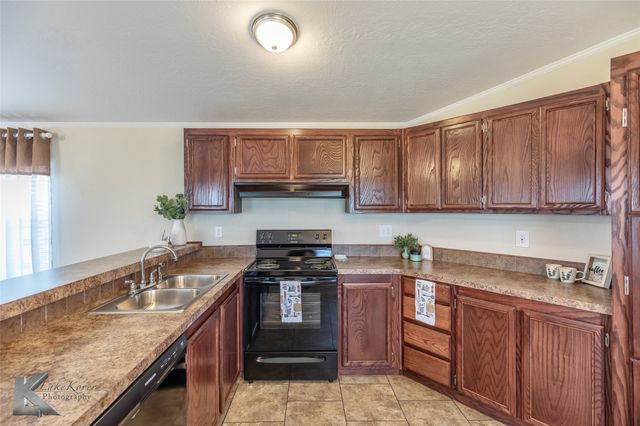 4121 Fm 3326 E, Hawley, TX 79525